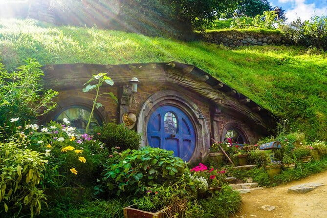 Hobbiton Movie Set Day Tour - Is the $213.79 price good value?