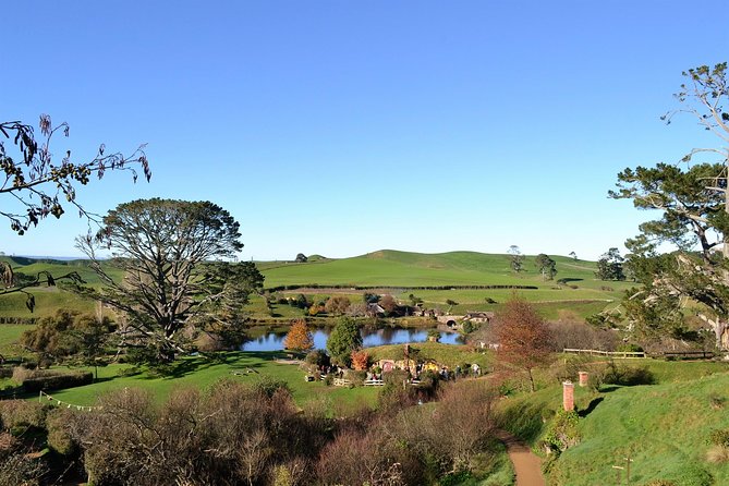 Hobbiton Movie Set day tour From Auckland - Walking conditions and who should think twice