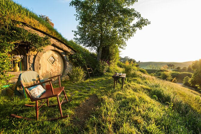 Hobbiton Movie Set day tour From Auckland - The cruise-ship timing warning