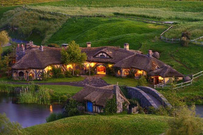 Hobbiton Movie Set Experience: Private Tour From Auckland - Key points before you book
