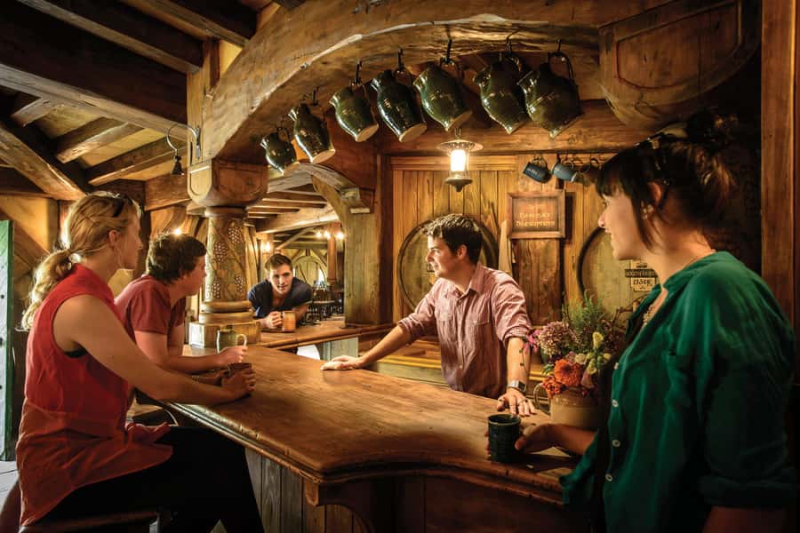 Hobbiton Movie Set & Te Puia Geothermal Valley Private Tour - Lunch, private service, and the $567 price