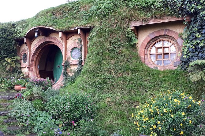 Hobbiton Transport & Tauranga Highlights Excursion from Tauranga - Why this Tauranga day trip works so well