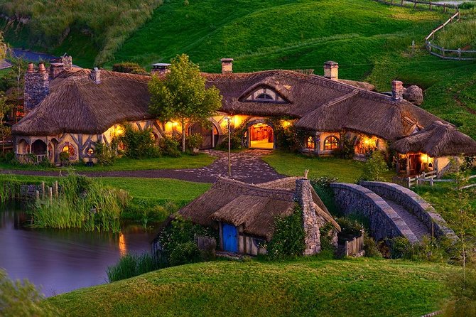 Hobbiton & Waitomo Caves Small-Group Tour W Lunch from Auckland - The return through Waikato