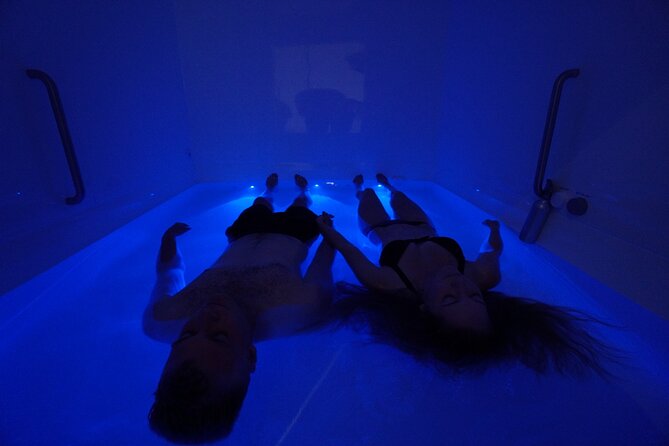 Infinity Float Tank Experience for Couples - One Hour in 30 Centimetres of Salt Water