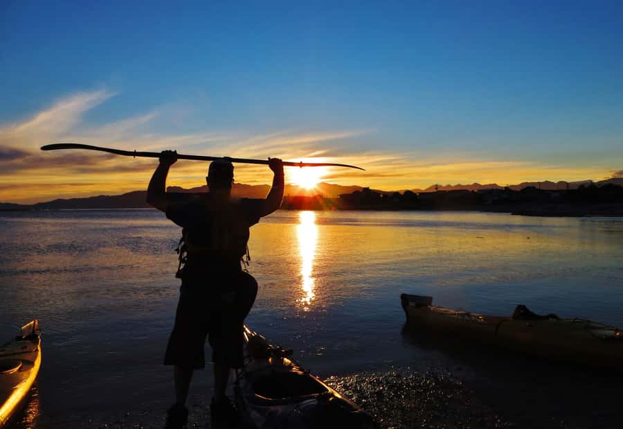 Kaikoura: Sunset Evening Kayaking Tour - Stories of Maori life and early whaling