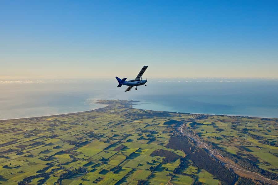 Kaikoura: Whale Watching Flight with Guided Commentary - Arriving at the log-cabin terminal