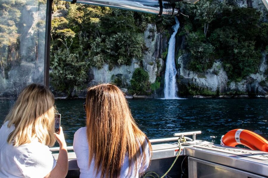 Kinloch: Lake Taupo Catamaran Cruise with Paddleboarding - A short native-forest walk adds variety