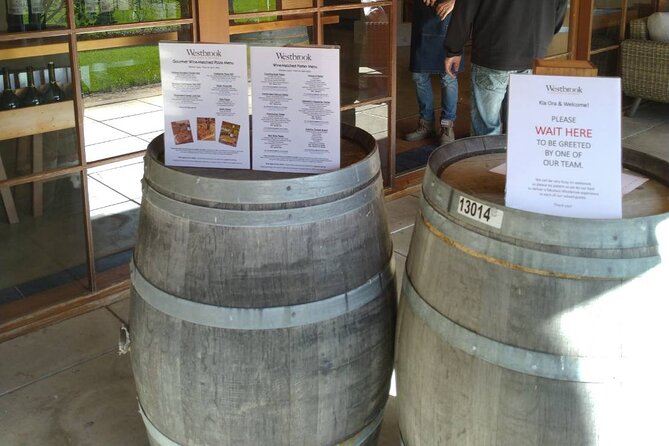 Kumeu Winery Boutique Tour with Gourmet Lunch from Auckland - What the $173.76 price really covers