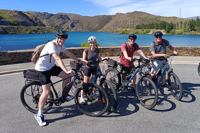 Lake Dunstan Cycleway Bike Rental With Return Luxury Shuttle - Starting at Cromwell with the right gear