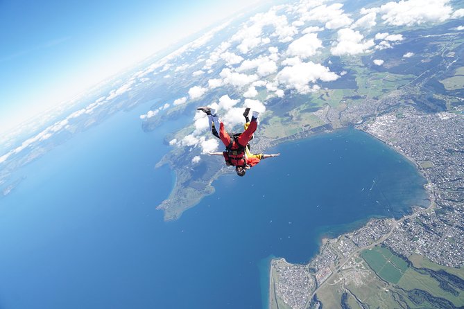 Lake Taupo 12,000-Foot Tandem Skydiving - The flight to 12,000 feet