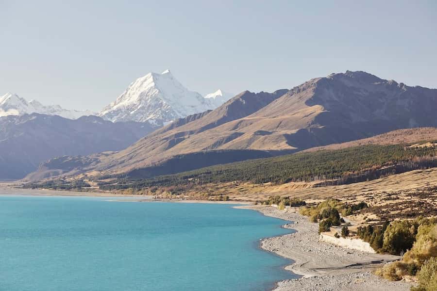 Lake Tekapo: Glaciers, Mountains, and Landscapes Scenic Tour - Viewpoints across Lake Tekapo and Lake Pukaki