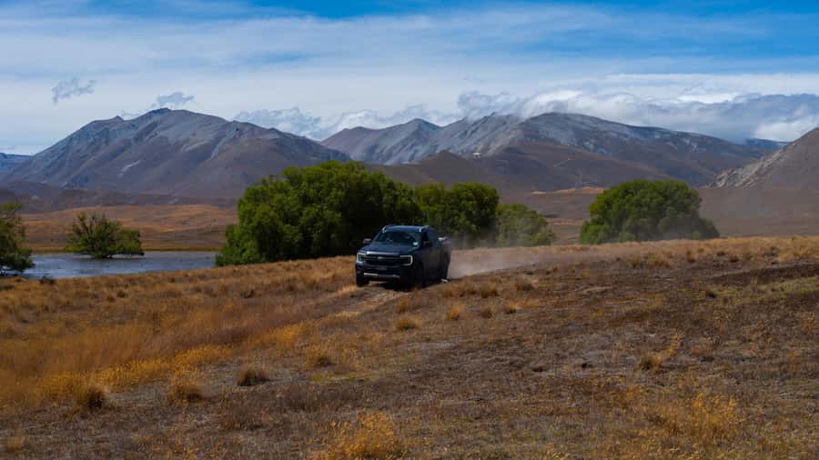 Lake Tekapo Guided 4WD Tours (Small Group, Carbon Positive) - Tarns, birds, and the Tekapo Saddle