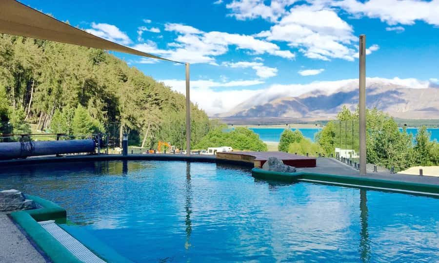 Lake Tekapo: Single Day Multiple Entry Pass for Hot Pools - Booking Flexibility and Small Practical Details