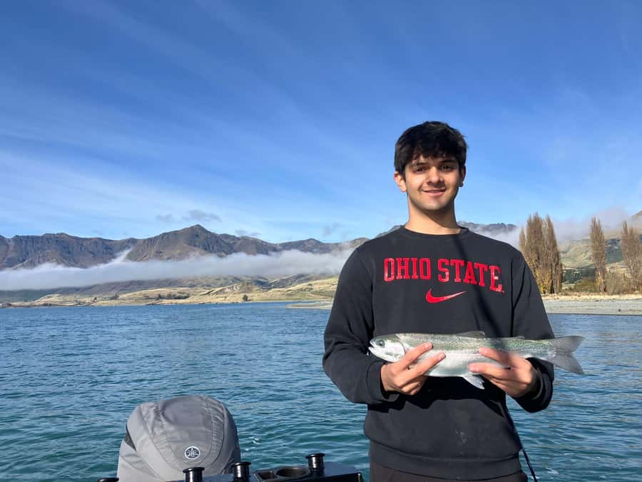 Lake Wakatipu: 3 Hour Fishing Adventure by Boat - What the skipper and equipment add