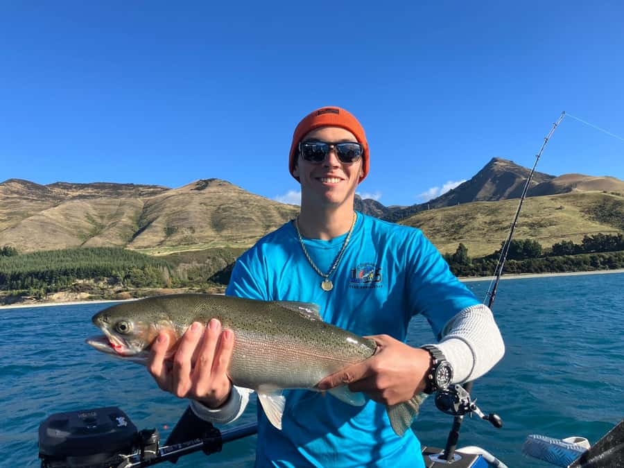 Lake Wakatipu: 3 Hour Fishing Adventure by Boat - How the three hours work on Lake Wakatipu