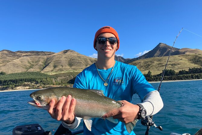 Lake Wakatipu Queenstown: 3 Hour Fishing Adventure by Boat - Fishing beneath Queenstown’s biggest views