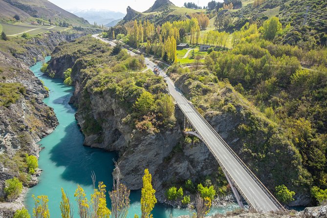 Lord of the Rings 4WD Tour from Queenstown (half day) - The Pillars of the Kings at Kawarau Gorge