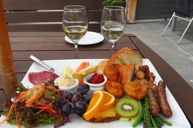 Lyttelton Shore Excursion - City Highlights & Waipara Wine Tour - Waipara Springs: lunch and the first tasting