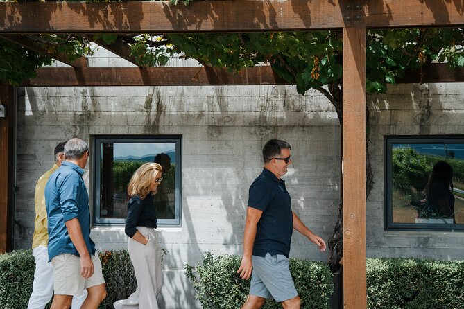Marlborough Afternoon Wine Tour with Tastings - Small groups can change the whole afternoon