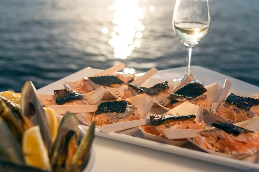 Marlborough Sounds: Greenshell Mussel Cruise - Key points to know before you book