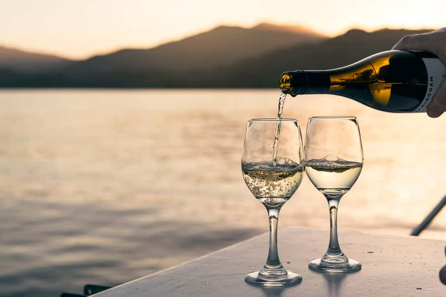 Marlborough Sounds: Greenshell Mussel Cruise - Boarding at Picton Town Wharf 6