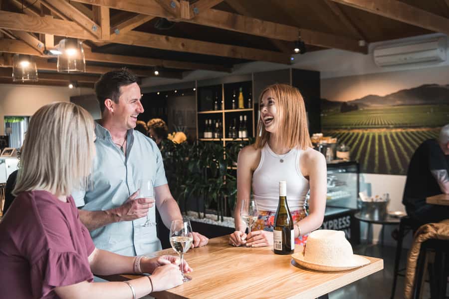 Marlborough: Wineries Visit and Tasting Session - Key points at a glance