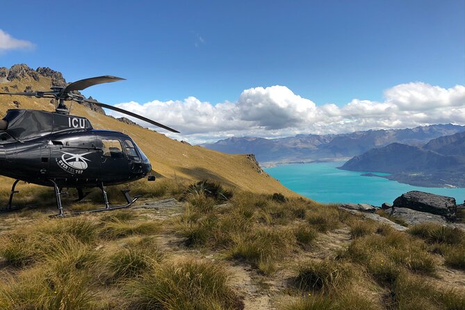 Milford and Fiordland Highlights Tour by Helicopter from Queenstown - Milford Sound from a bird’s-eye view