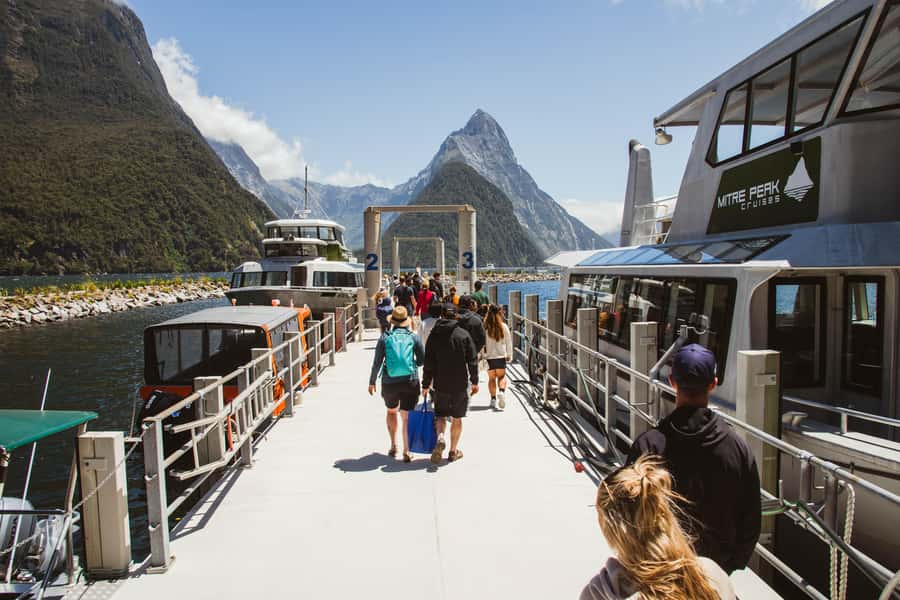 Milford Sound: 2-Hour Small Boat Scenic Cruise - From Milford Sound Wharf to Mitre Peak