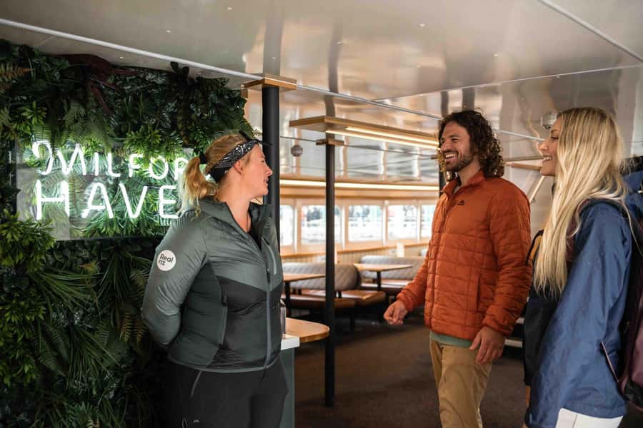 Milford Sound: 2-Hour Wildlife & Nature Cruise - Commentary from Aiden, Sean, and the nature team