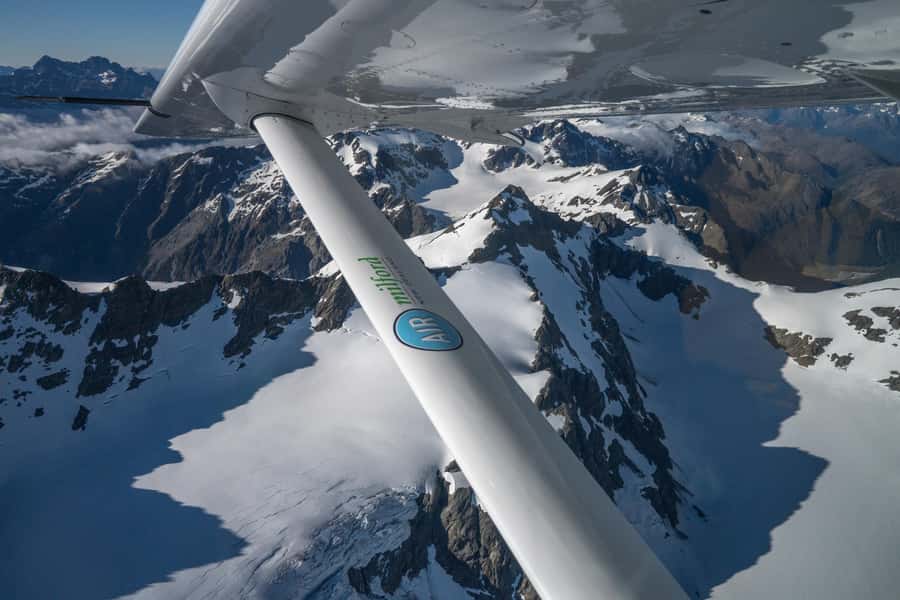 Milford Sound & Big 5 Glaciers Scenic Flight from Queenstown - Who will enjoy this most