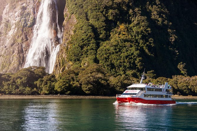 Milford Sound Coach & Cruise from Queenstown: Panoramic Views - What you see from the Nature Cruise