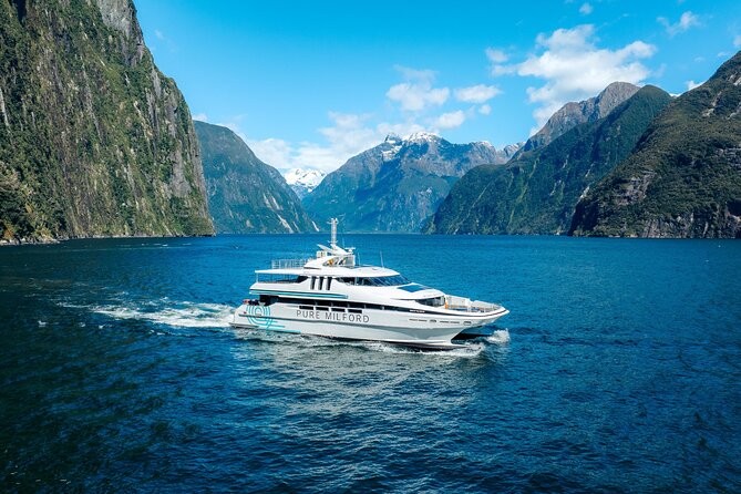 Milford Sound Cruise - What this Milford Sound cruise actually gives you