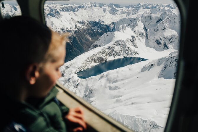 Milford Sound Cruise with Round-Trip Flights from Queenstown - Key points to know before booking