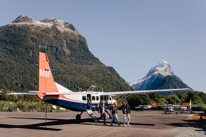 Milford Sound Cruise with Round-Trip Flights from Queenstown - Why the $476.73 price can make sense