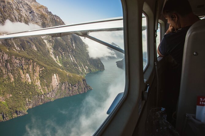 Milford Sound Cruise with Round-Trip Flights from Queenstown - Cruising from Mitre Peak to the Tasman Sea