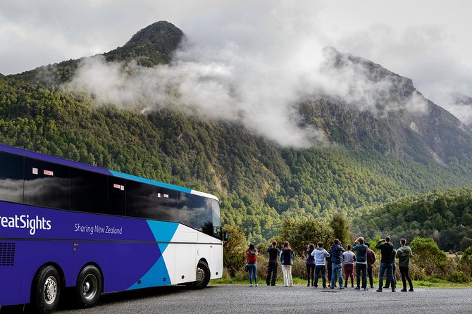 Milford Sound Day Tour from Queenstown - Te Anau, the gateway to Fiordland