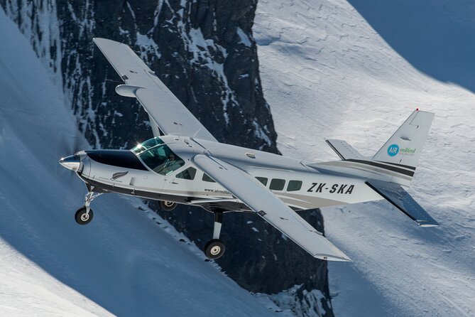 Milford Sound Flight and Cruise ex Queenstown (incl Lunch) - Why flying changes the Milford Sound day
