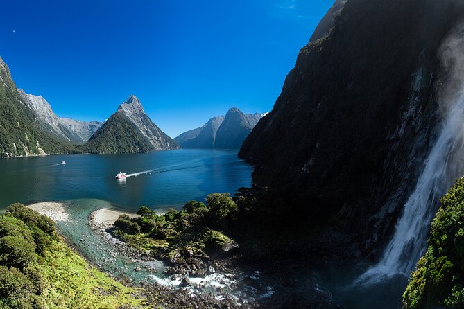 Milford Sound Full Day Tour from Te Anau with Cruise - Eglinton Valley shows a different side of Fiordland