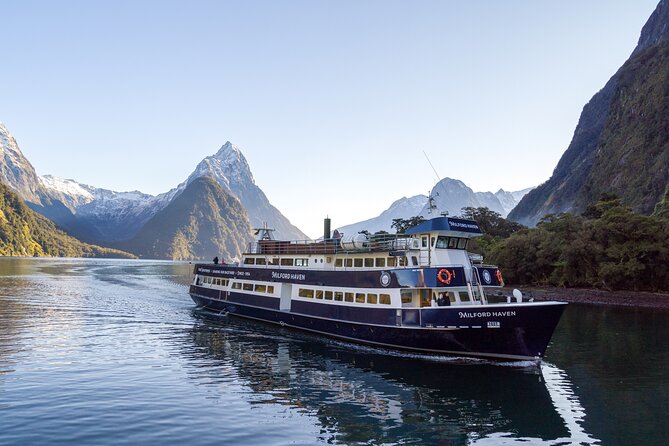 Milford Sound Full Day Tour from Te Anau with Cruise - Lake Gunn and Knobs Flat add breathing room
