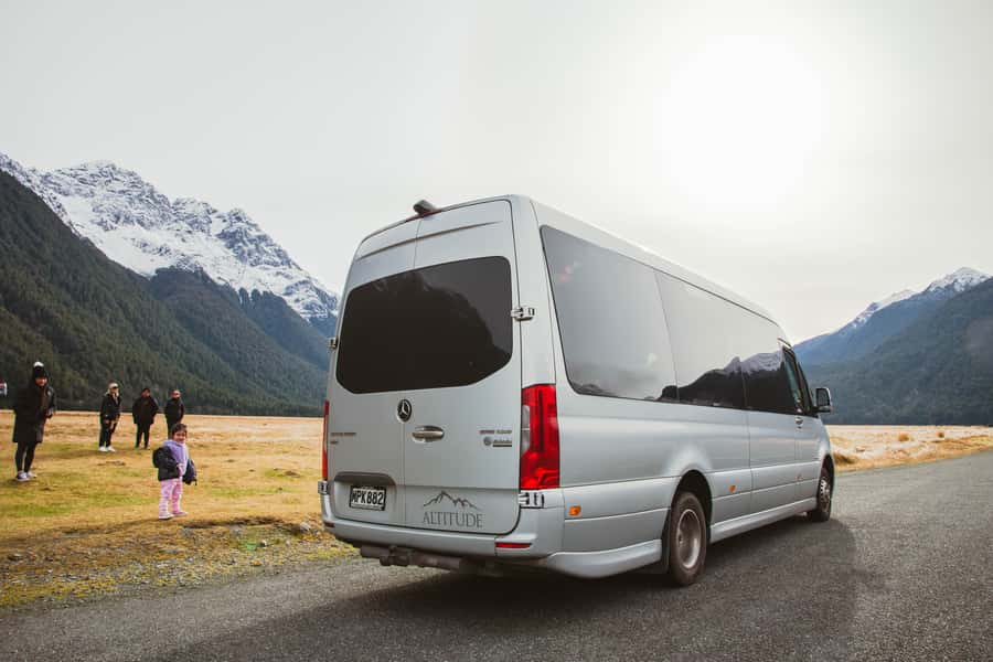 Milford Sound: Premium Small Group Tour from Queenstown - What guides add to the long return trip