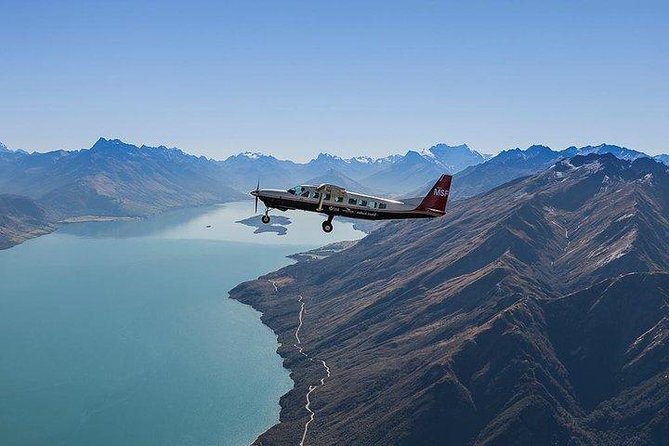 Milford Sound Scenic Flight from Queenstown - Why the Different Return Route Matters