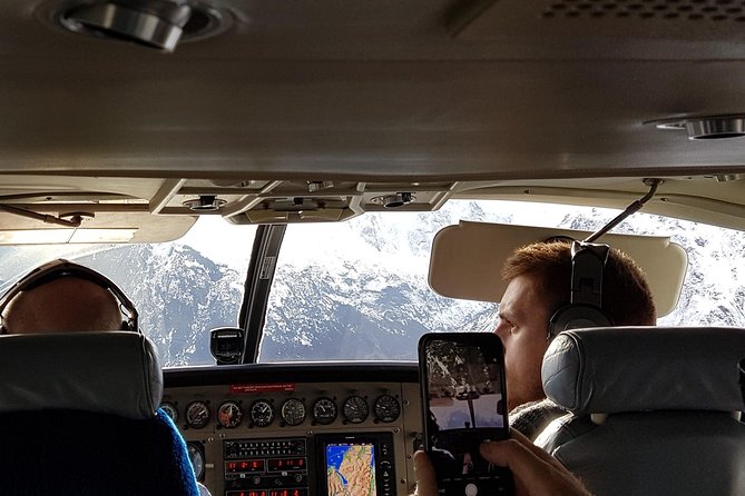 Milford Sound Scenic Flight with Landing from Queenstown - Across the Southern Alps into Fiordland