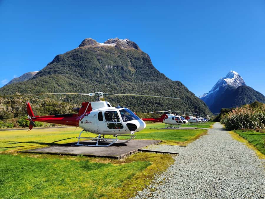 Milford Sound Scenic Helicopter Flight with Landing - Why the helicopter changes Milford Sound