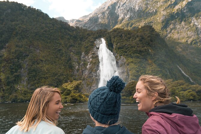 Milford Sound Small Group Tour, Cruise & Picnic Lunch - Hollyford River and the first waterfalls