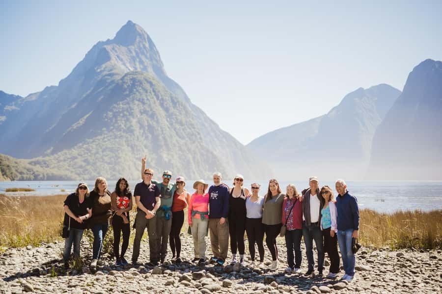 Milford Sound: Small-Group Tour from Te Anau - Key points at a glance