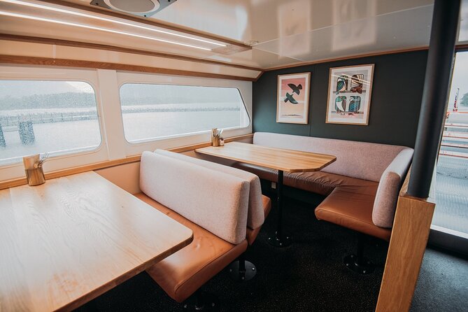 Milford Sound Tour from Queenstown with Cruise - The Milford Haven cruise is the day’s main event