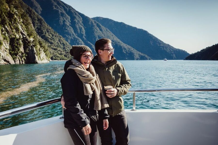 Milford Sound: Waterfalls, Wildlife, and Rainforest Cruise - Watching for seals, dolphins, and penguins