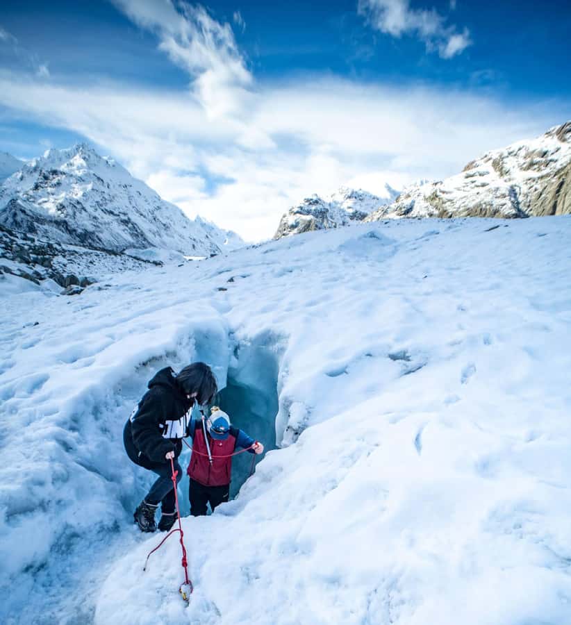 Mount Cook: 3 Hour Heli Hike to the Tasman Glacier - Flying out from Mount Cook Airport