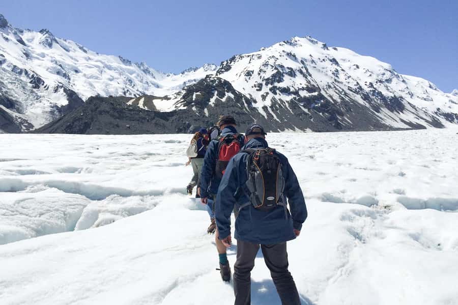Mount Cook: 3 Hour Heli Hike to the Tasman Glacier - Two hours walking on the Tasman Glacier