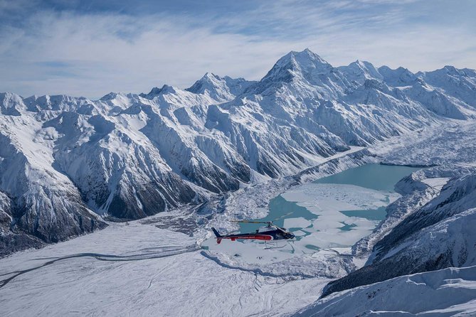 Mount Cook: 3-Hour Tasman Glacier Heli-Hike - The return flight and Hochstetter Icefall